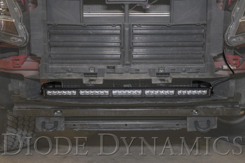 GMC Canyon LED Light Bar Kit - Diode Dynamics - SS30 Stealth - Amber - `15-`27